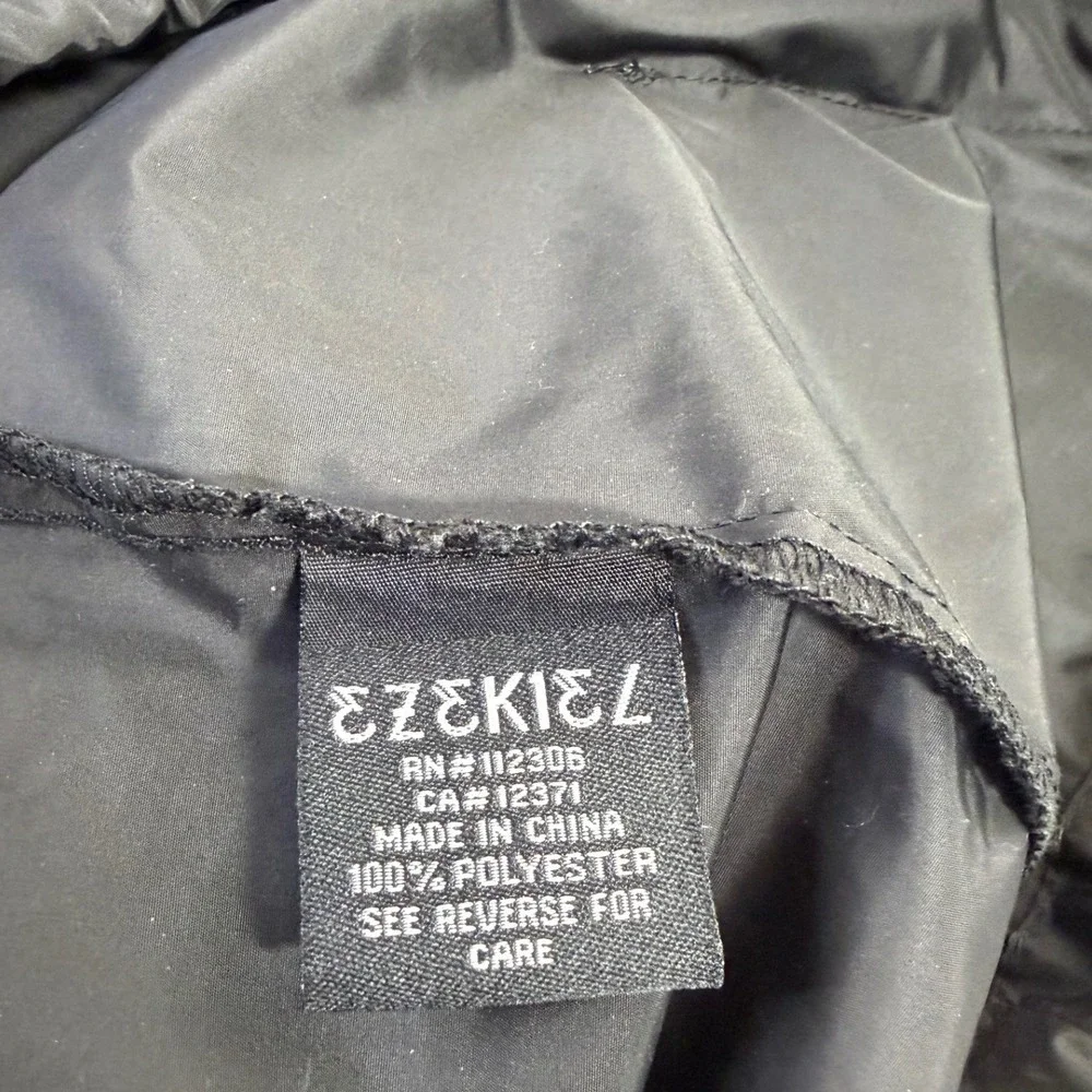 Ezekiel Windbreaker Anorak Mens XL Black Half Zip Hooded Lightweight Jacket